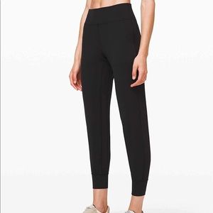 Black lululemon align joggers 28’ full length